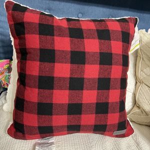 Eddie Bauer Cabin Plaid Zipper Pillow Fleece Serpa Black Red  Bed or Sofa 20”